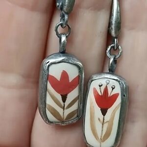 Beautiful Silver Floral Boho Drop Earrings- NEW!